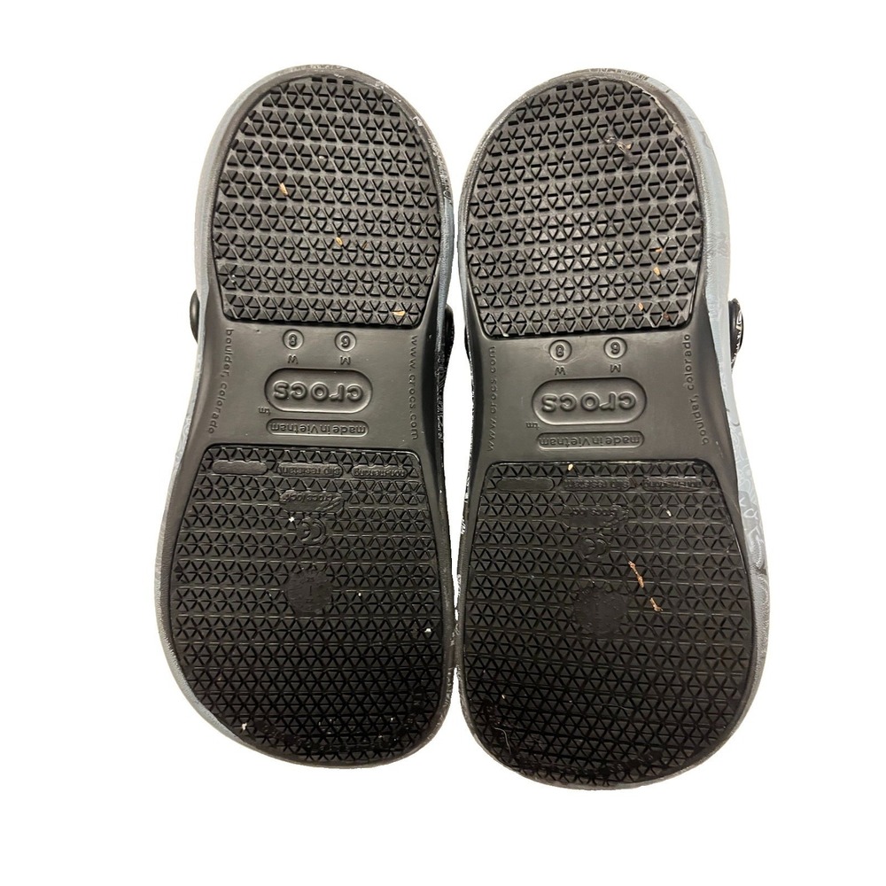 Crocs Bistro Graphic Bandanna Clogs Men's 6 - Women's 8 Black & White - Picture 8 of 11
